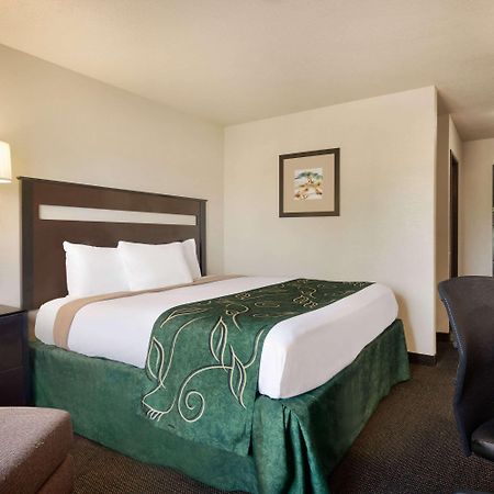 Travelodge By Wyndham Jefferson City Exteriér fotografie