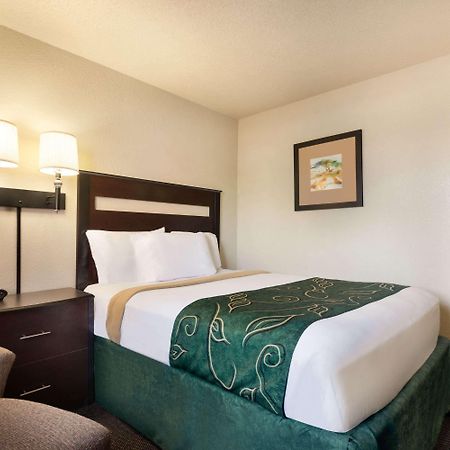 Travelodge By Wyndham Jefferson City Exteriér fotografie