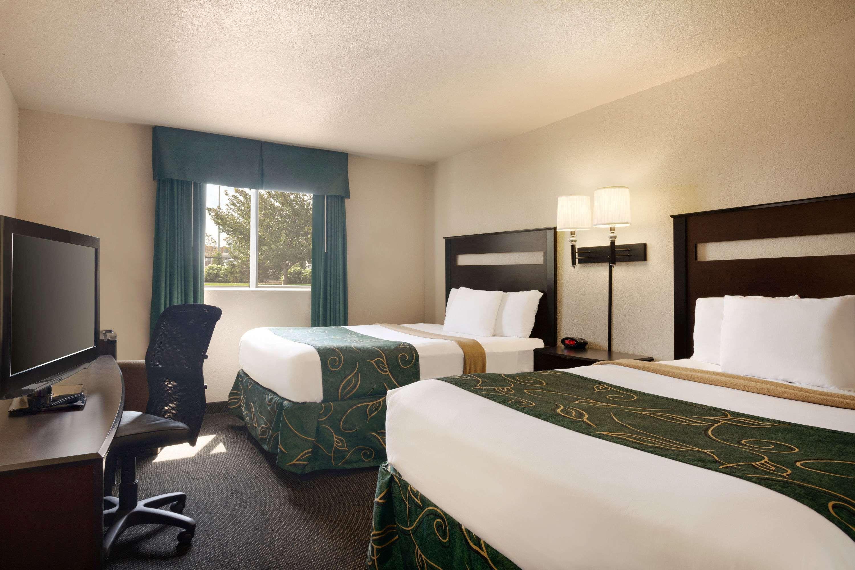 Travelodge By Wyndham Jefferson City Exteriér fotografie