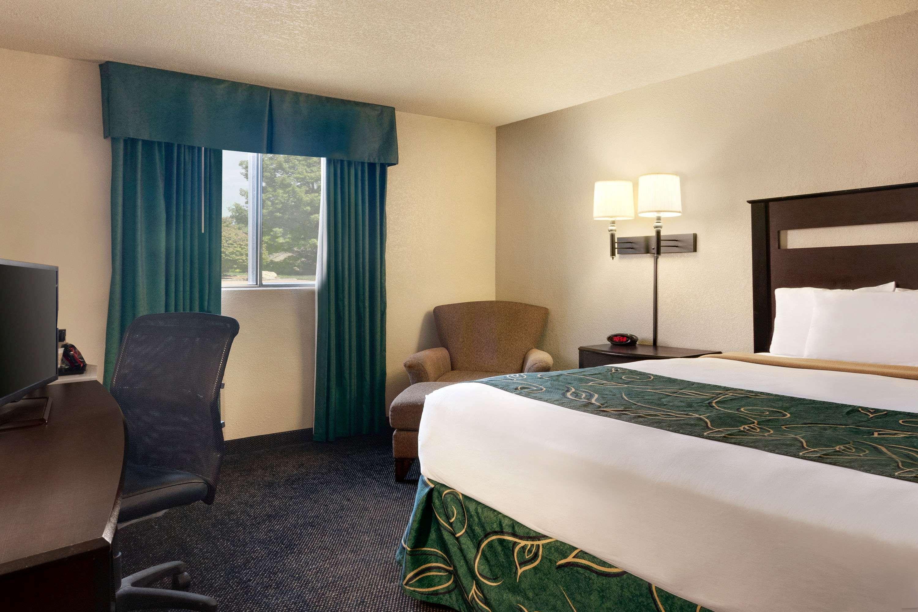 Travelodge By Wyndham Jefferson City Exteriér fotografie