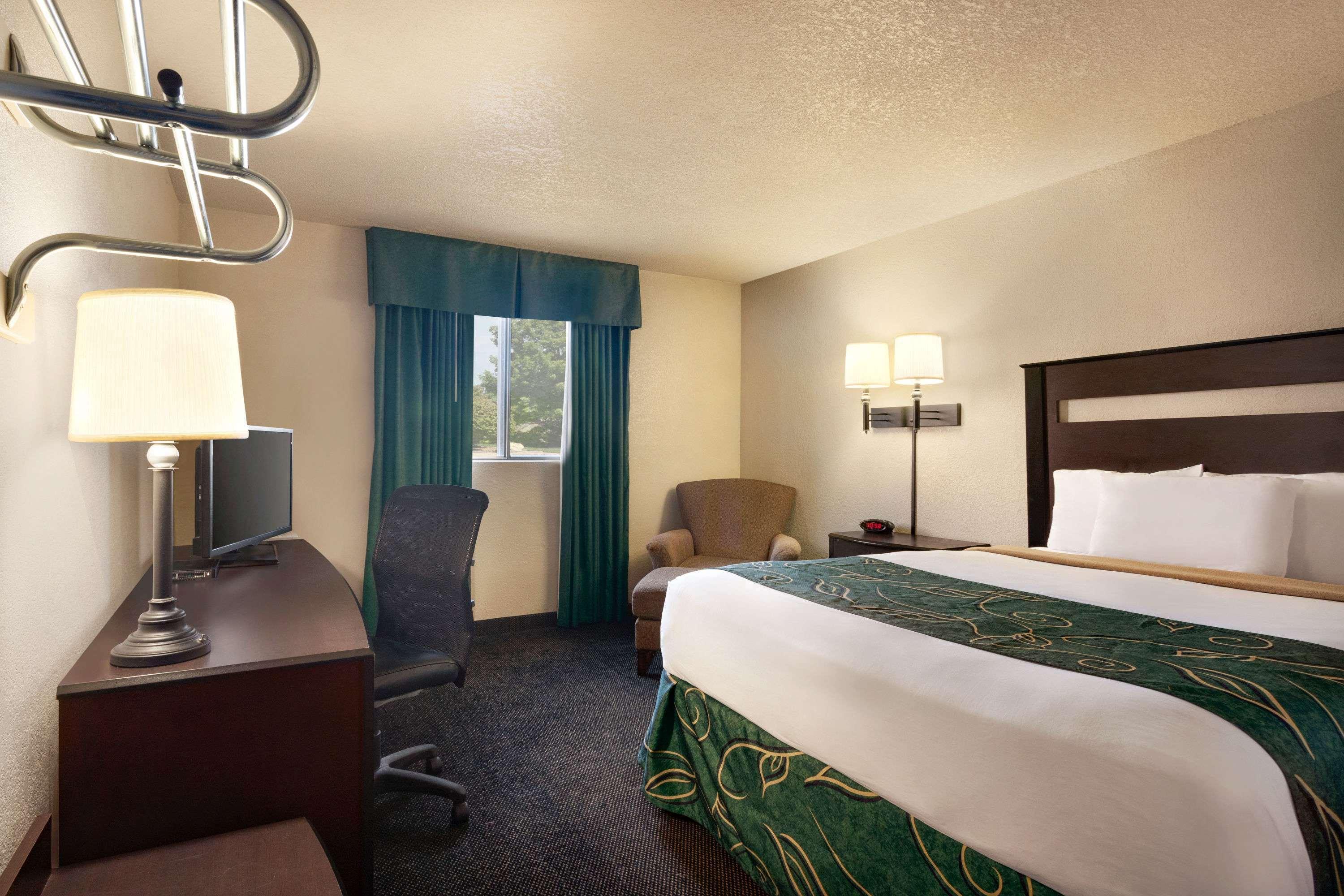 Travelodge By Wyndham Jefferson City Exteriér fotografie